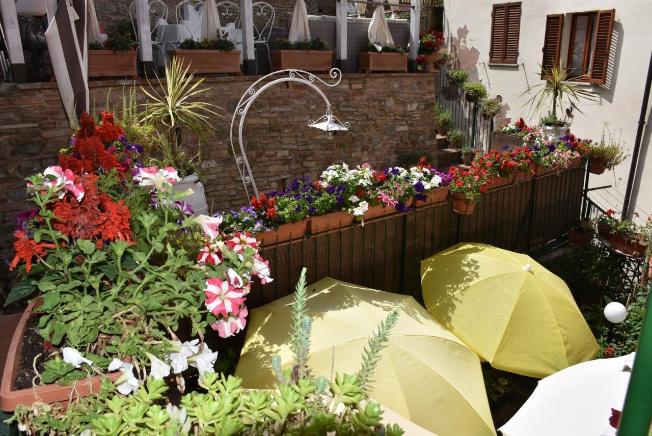 A Casa Di Bruno Bed & Breakfast Perugia Exterior foto