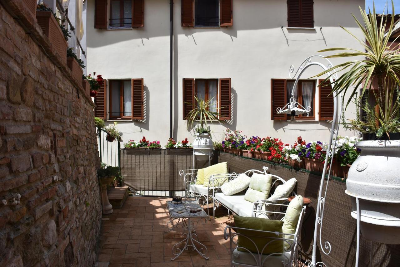 A Casa Di Bruno Bed & Breakfast Perugia Exterior foto